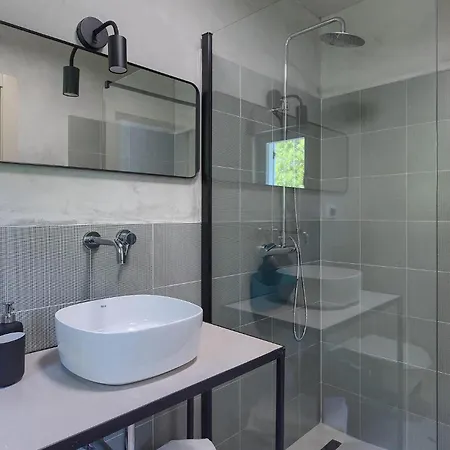 Casa Jovanin Semesterbostad *
