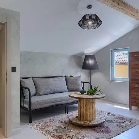 Nyaraló Casa Jovanin *