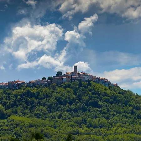 Casa Jovanin Nyaraló
